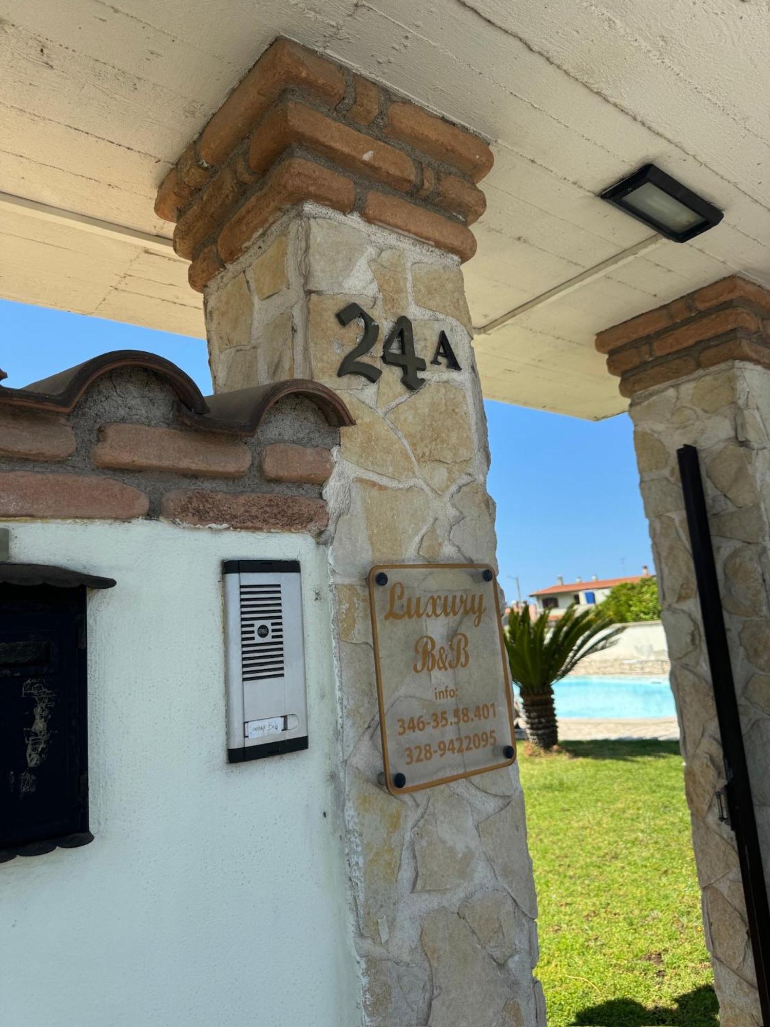 Luxury B&B Resort Anzio Dış mekan fotoğraf